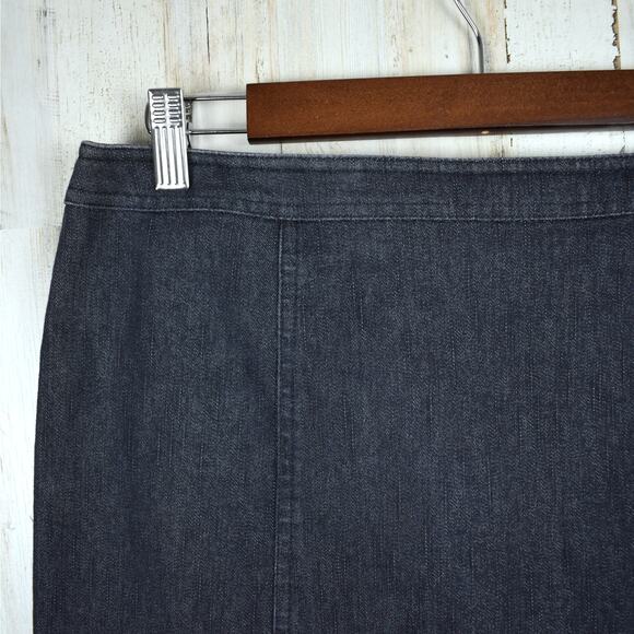 Y2K vintage dark wash studded stretch denim jean skirt size 12/33 large casual - Picture 2 of 5